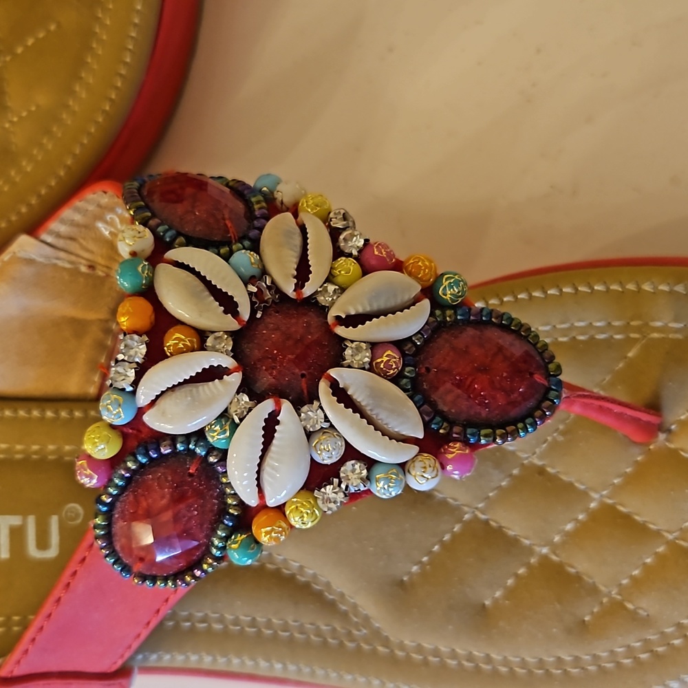Red platform sandal - Picture 4 of 4